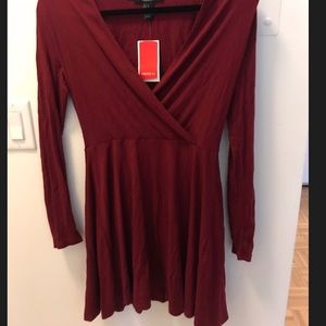 M size knit V neck Forever 21 dress!